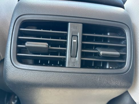 Used 2016 Honda CR-V SE image 19