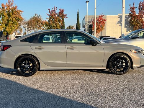 Used 2025 Honda Civic FWD Hybrid Sedan image 7