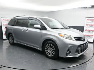 Used 2019 Toyota Sienna XLE w/ XLE Navigation Package video 2