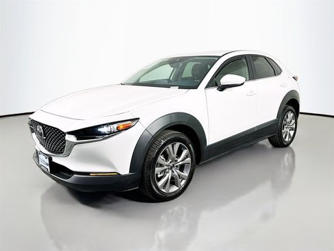 Certified 2020 MAZDA CX-30 AWD w/ Select Package image 3