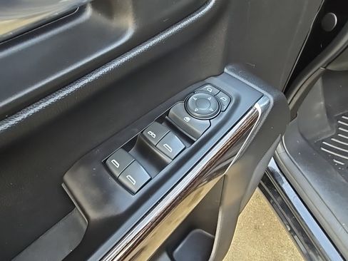 Used 2019 GMC Sierra 1500 Elevation image 22