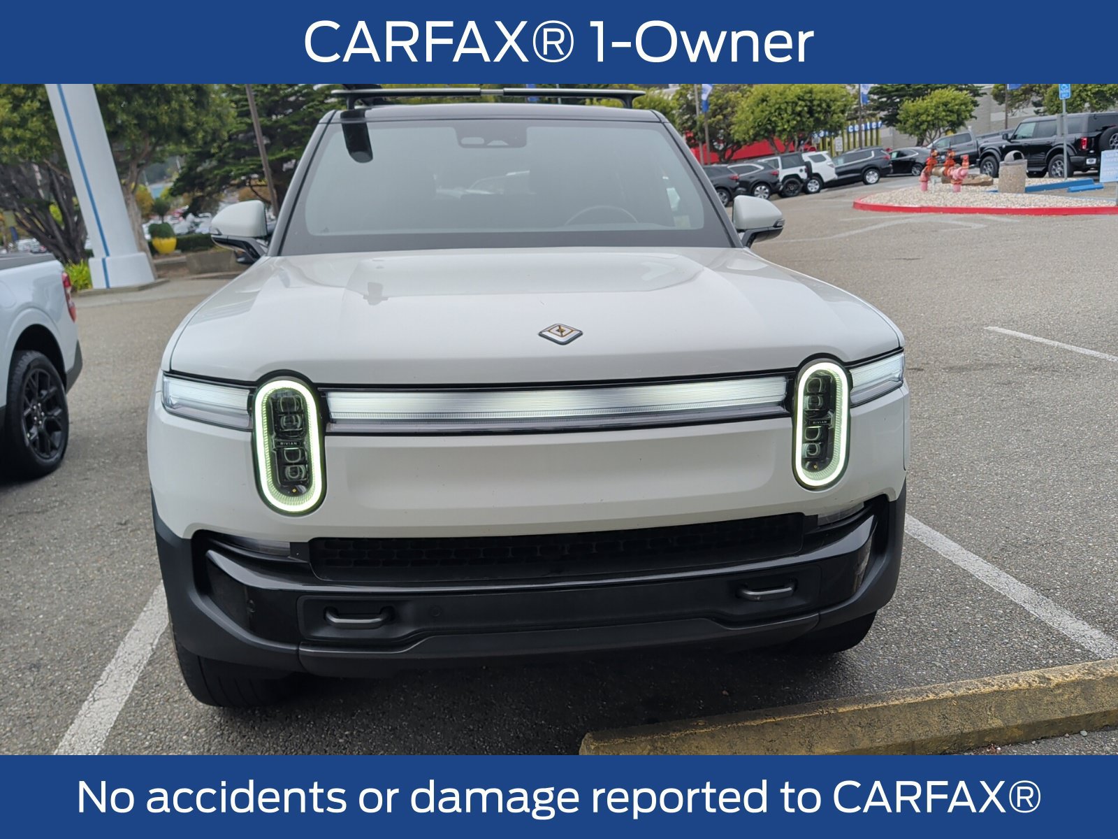 Used 2025 Rivian R1S Adventure Dual AWD/4WD image 2
