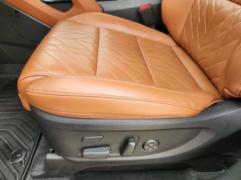 Certified 2025 Kia Telluride SX Prestige X-Line AWD/4WD image 25
