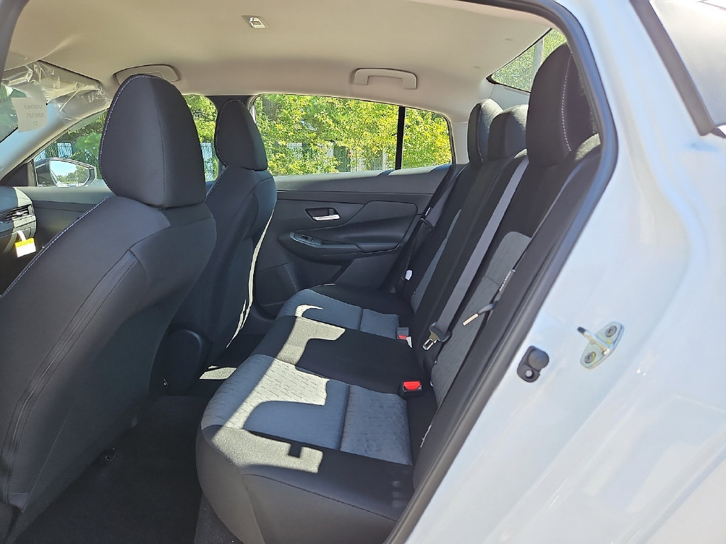New 2027 Nissan Sentra SV w/ Floor Mat Package FWD image 11