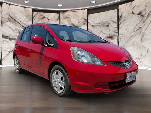 Used 2013 Honda Fit image 3