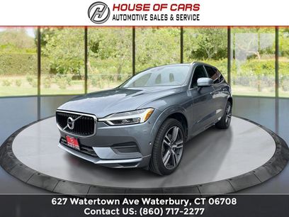 Used 2018 Volvo XC60 T5 Momentum w/ Vision Package