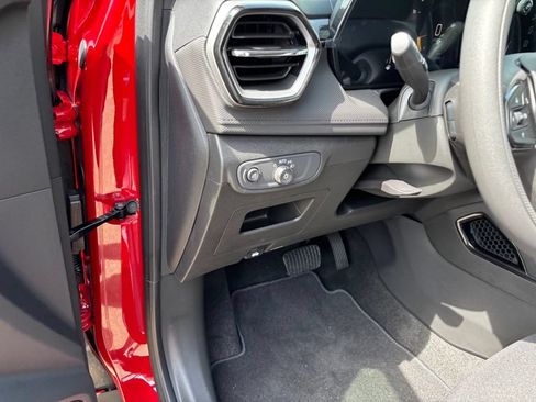 New 2026 Chevrolet TrailBlazer LS FWD image 25