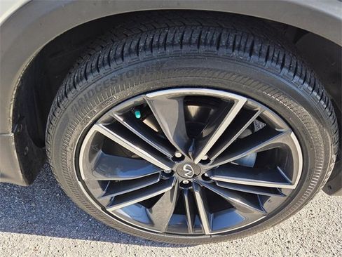 Certified 2023 INFINITI QX55 Luxe w/ Cargo Package image 10