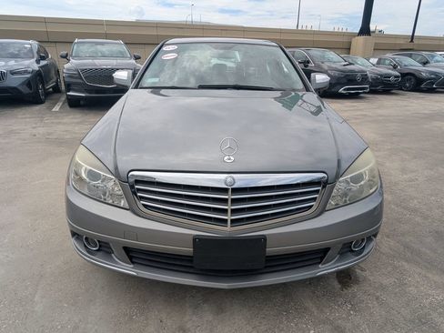 Used 2009 Mercedes-Benz C 300 Sedan image 18