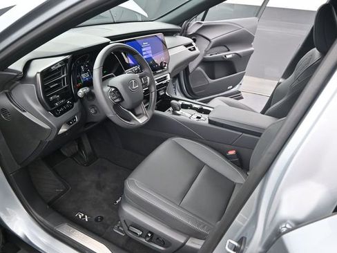 Used 2026 Lexus RX 350h w/ Convenience Package AWD/4WD image 4