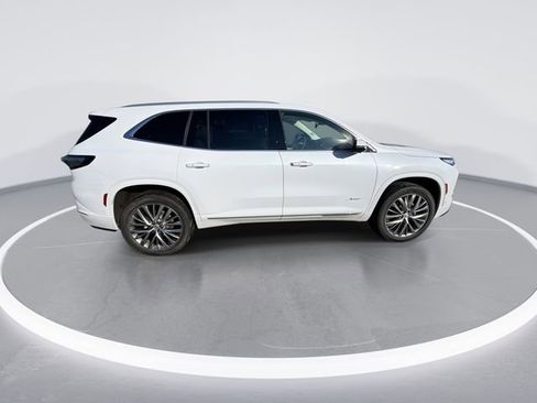 New 2026 Buick Enclave Avenir w/ Super Cruise Package FWD image 9