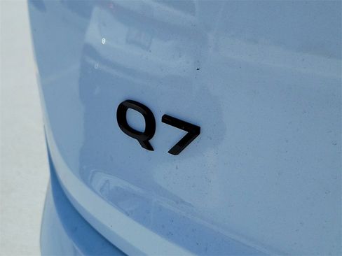 New 2026 Audi Q7 2.0T Premium image 5