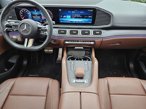 Used 2024 Mercedes-Benz GLS 450 4MATIC image 13