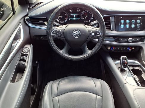 Used 2019 Buick Enclave Essence FWD image 15