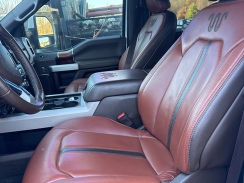 Used 2022 Ford F250 King Ranch w/ King Ranch Ultimate Package image 21