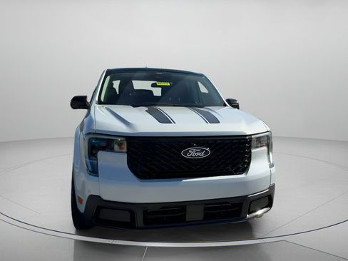 New 2026 Ford Maverick Lariat w/ Black Appearance Package image 6