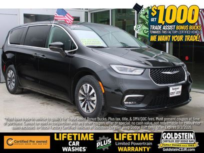 Certified 2022 Chrysler Pacifica Touring-L