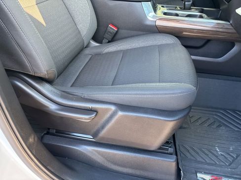 Certified 2024 Chevrolet Silverado 1500 LT Trail Boss w/ Convenience Package II image 31