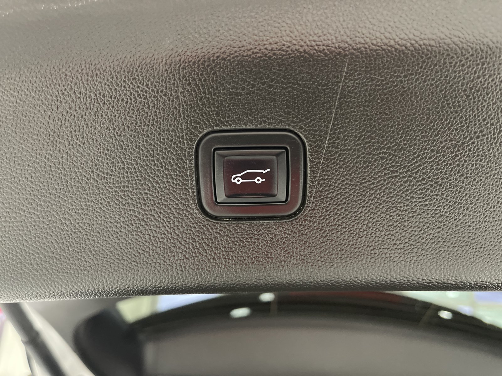 Used 2023 Buick Enclave Essence w/ Experience Buick Package AWD/4WD image 15