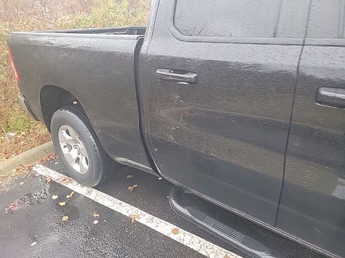 Used 2021 RAM 1500 Big Horn image 16