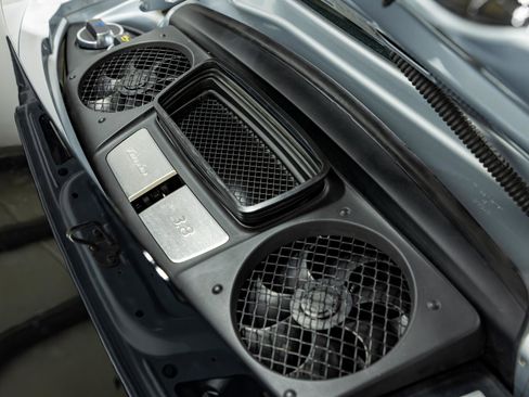 Used 2016 Porsche 911 Turbo image 49