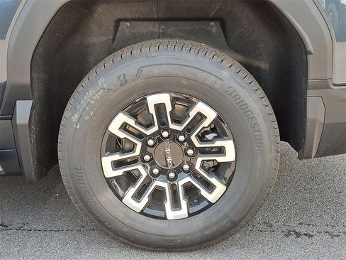 New 2026 GMC Sierra EV Elevation image 5