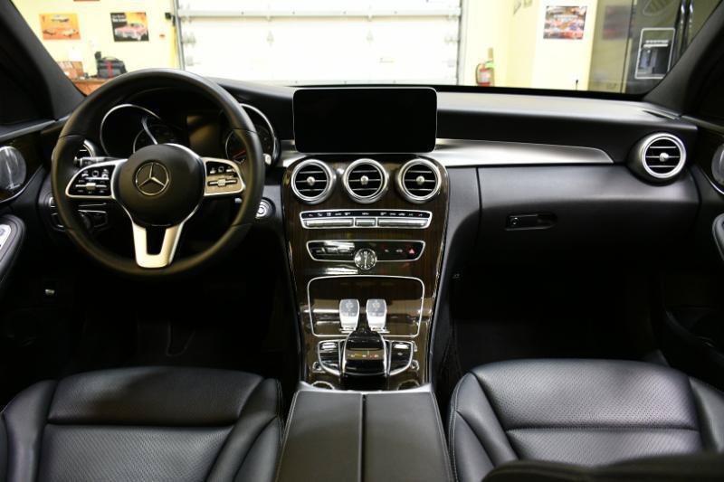 Used 2019 Mercedes-Benz C 300 4MATIC Sedan image 32