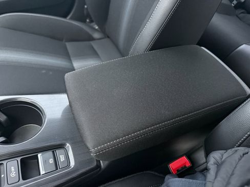 Used 2025 Honda Civic Sport image 19