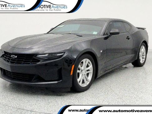 Used 2022 Chevrolet Camaro LS image 1
