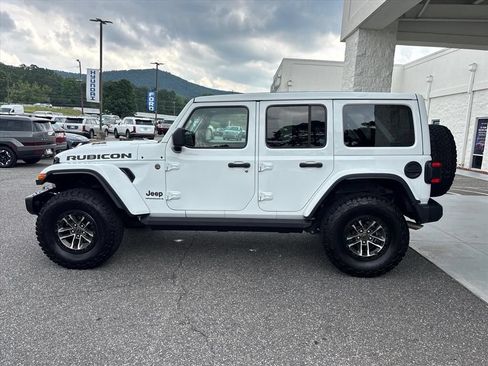 Used 2024 Jeep Wrangler Unlimited Rubicon 392 AWD/4WD image 24