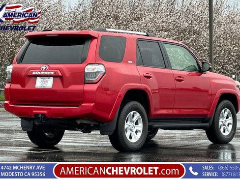 Used 2024 Toyota 4Runner SR5 Premium AWD/4WD image 5