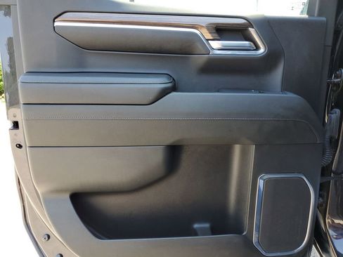 Used 2024 Chevrolet Silverado 1500 LT Trail Boss w/ LT Trail Boss Premium Package image 13