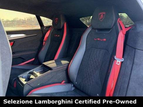 Used 2024 Lamborghini Urus Performante image 36