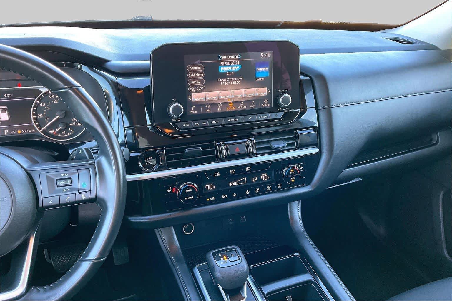 Used 2025 Nissan Pathfinder SV AWD/4WD image 7