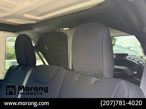 Used 2025 Jeep Wrangler Unlimited Sport AWD/4WD image 27