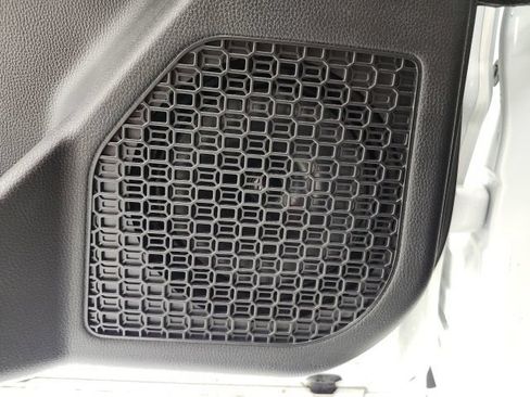 Used 2025 Toyota Tacoma SR RWD image 31