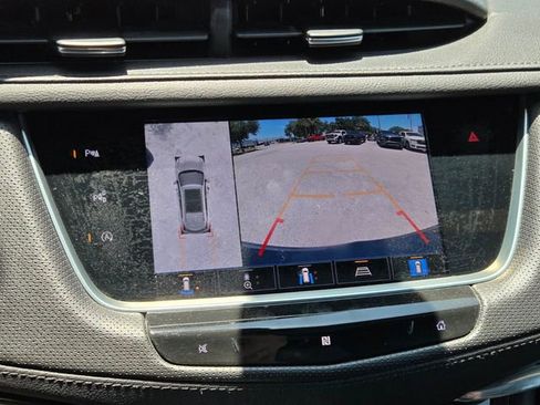 Used 2021 Cadillac XT5 Premium Luxury FWD image 25