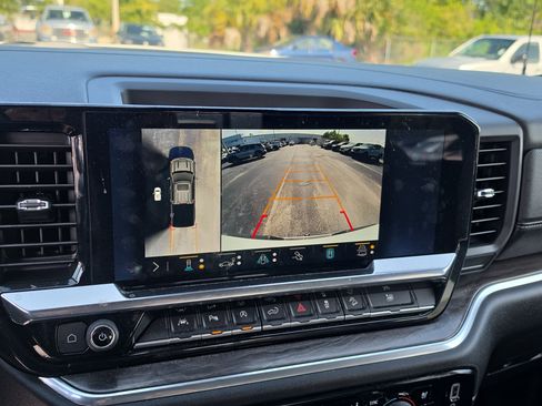 Certified 2023 Chevrolet Silverado 1500 LTZ AWD/4WD image 24