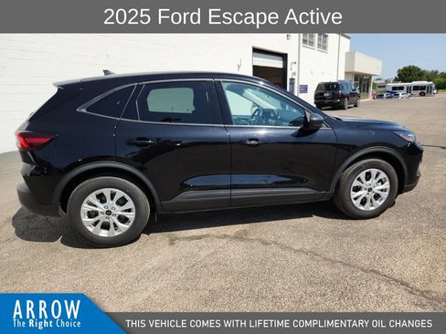 Used 2025 Ford Escape Active FWD image 14