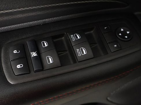Used 2025 Dodge Durango GT AWD/4WD image 42