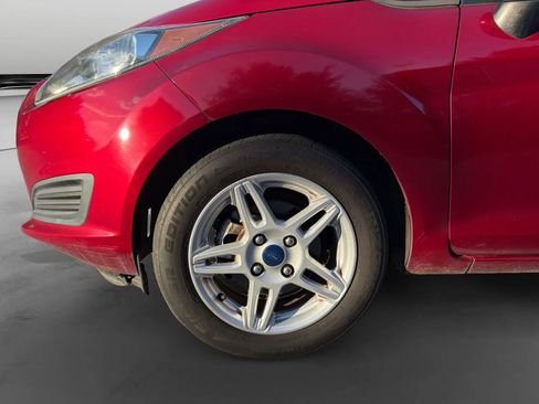 Used 2017 Ford Fiesta SE FWD image 9