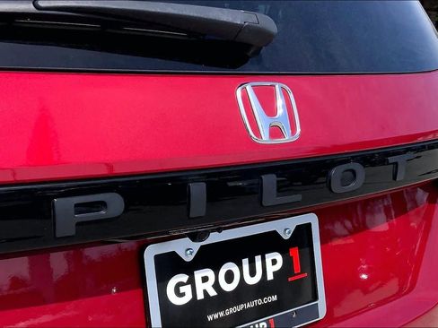 Used 2023 Honda Pilot EX-L image 29