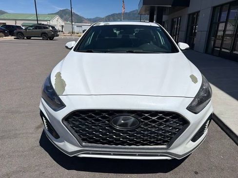 Used 2018 Hyundai Sonata Limited FWD image 2