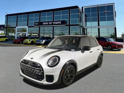 New 2026 MINI Cooper S image 1