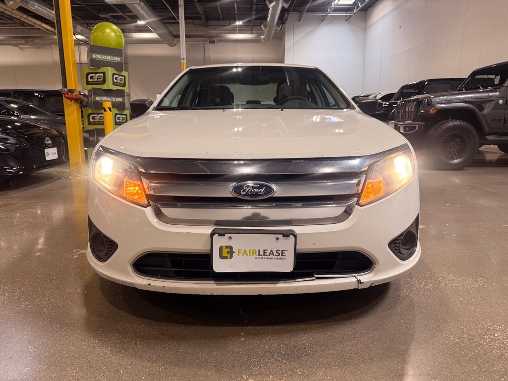 Used 2012 Ford Fusion S FWD image 2