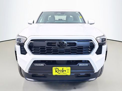 New 2026 Toyota Tacoma TRD Off-Road AWD/4WD image 2