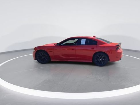 Used 2022 Dodge Charger R/T w/ Plus Group RWD image 8