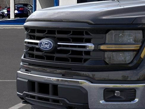 New 2026 Ford F150 XLT w/ XLT Chrome Appearance Package AWD/4WD image 18