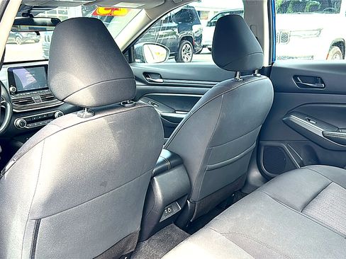 Used 2025 Nissan Altima 2.5 SV FWD image 17