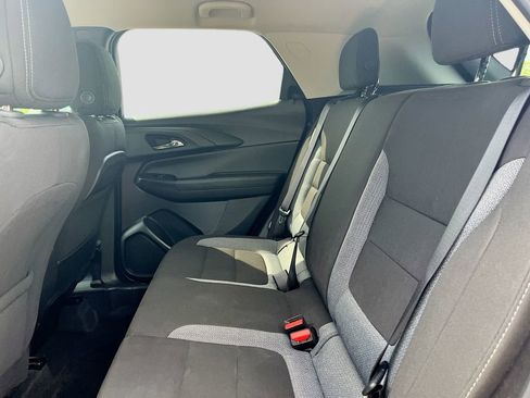 Used 2024 Chevrolet TrailBlazer LT w/ LT Cold Weather Package image 23